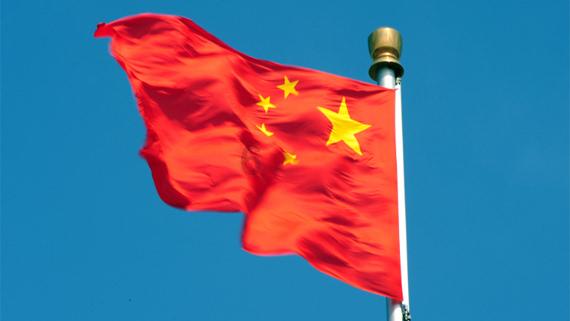 逃离古老的乡村房子