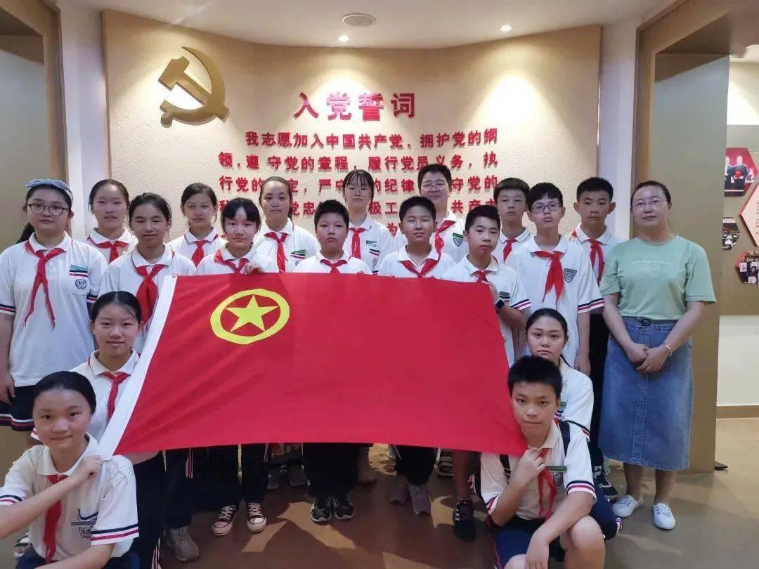 时尚女孩拍照