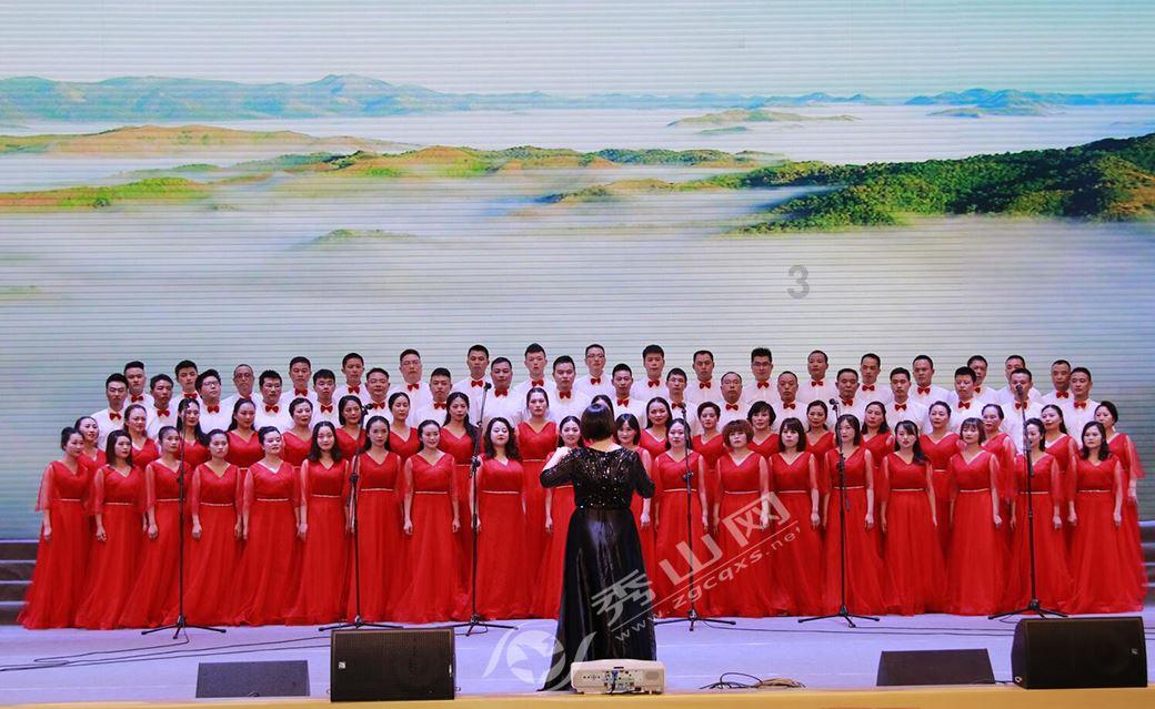 长相普通却撩遍韩国男神的两大女星,一个是大妈脸,一个是肉圆脸
