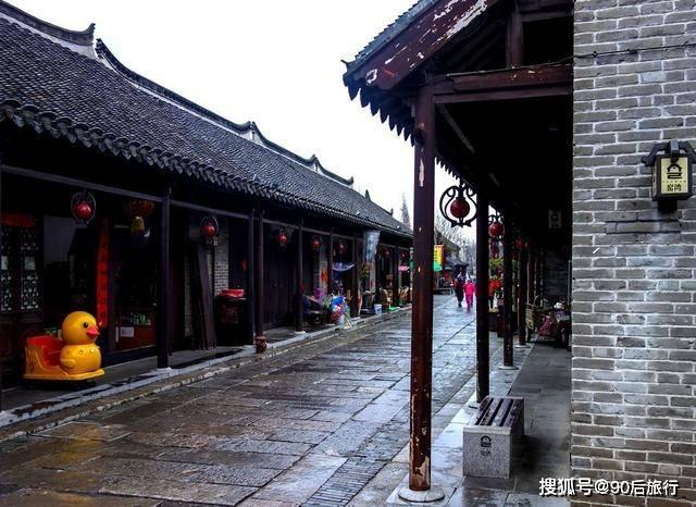 别人尖叫吓得我也大叫怎么办？游戏画面