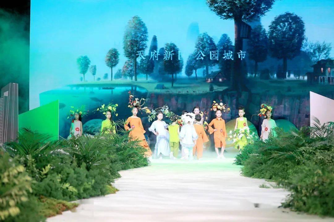 句号:放弃赵本山橄榄枝,为何转身另投他人?看看师傅是谁就懂了
